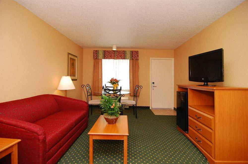 Best Western Space Shuttle Inn Titusville Bilik gambar